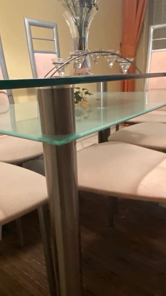 Esstisch / Glas Esstisch / Tisch in Iserlohn