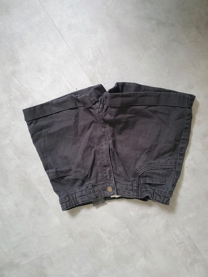 Jeans shorts H&m gr 170 in Ludwigshafen