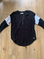 Hollister Shirt Gr. XS schwarz/weiß Hessen - Maintal Vorschau