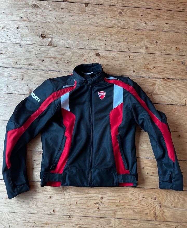 Textil Sommer Jacke Ducati von Alpinestars. Größe XL in Ingolstadt