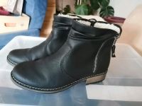 gefütterte Stiefeletten von Rieker, schwarz, Gr. 39,nahezu neu Hessen - Geisenheim Vorschau