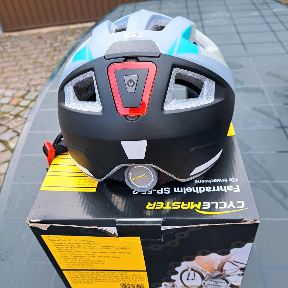 Fahrradhelm in Friesack