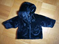 Faux-fur-Jacke mit Kapuze schwarz Seitentaschen  Gr. 80 Baden-Württemberg - Osterholz Vorschau