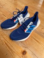 adidas Ultraboost 22 in Größe EU 48 US 12 in blau Laufschuh München - Ramersdorf-Perlach Vorschau