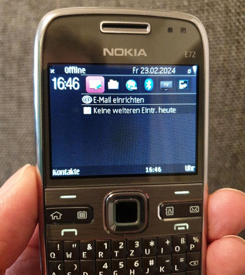 Handy Nokia E72 + viel Zubehör in Stuttgart