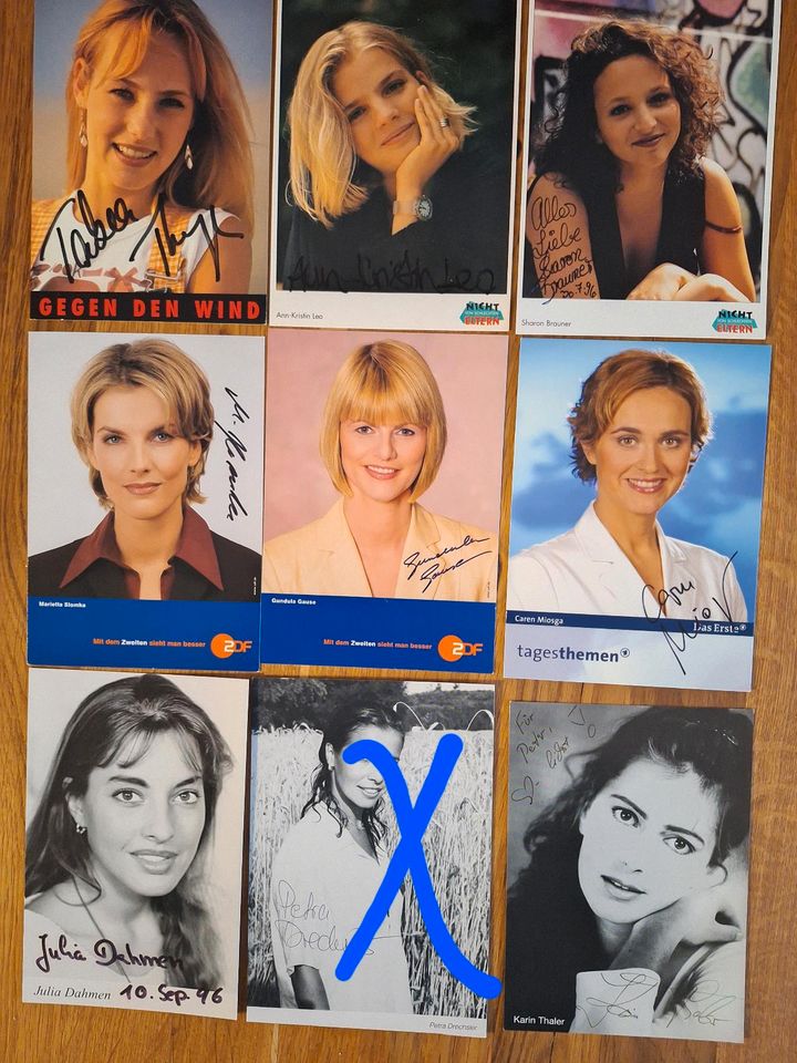 Autogrammkarten Schauspielerinnen Fernsehen pro Karte in Velbert