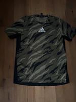 Adidas T Shirt Größe M Camouflage wie neu Trainings Shirt Bayern - Dietenhofen Vorschau