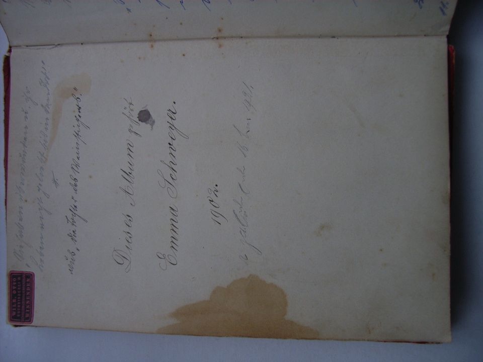 Poesie Album alt von 1902 mit Sütterlinschrift, Einträge bis 1959 in Stuttgart