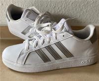 Adidas Grand Court, neu und ungetragen, Größe 38 Baden-Württemberg - Schorndorf Vorschau