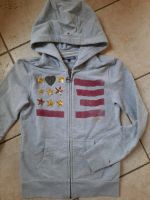 Tommy Hilfiger Sweatshirt Jacke Größe 164 Nordrhein-Westfalen - Wilnsdorf Vorschau