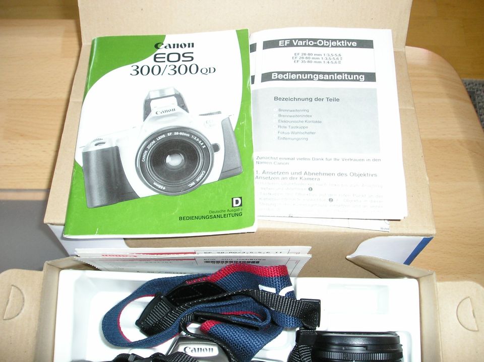 Canon EOS 300 Kit Spiegelreflexkamera in Gilching