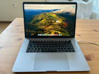 MacBook Pro 2018 15“ mit Zubehör Thüringen - Weimar Vorschau