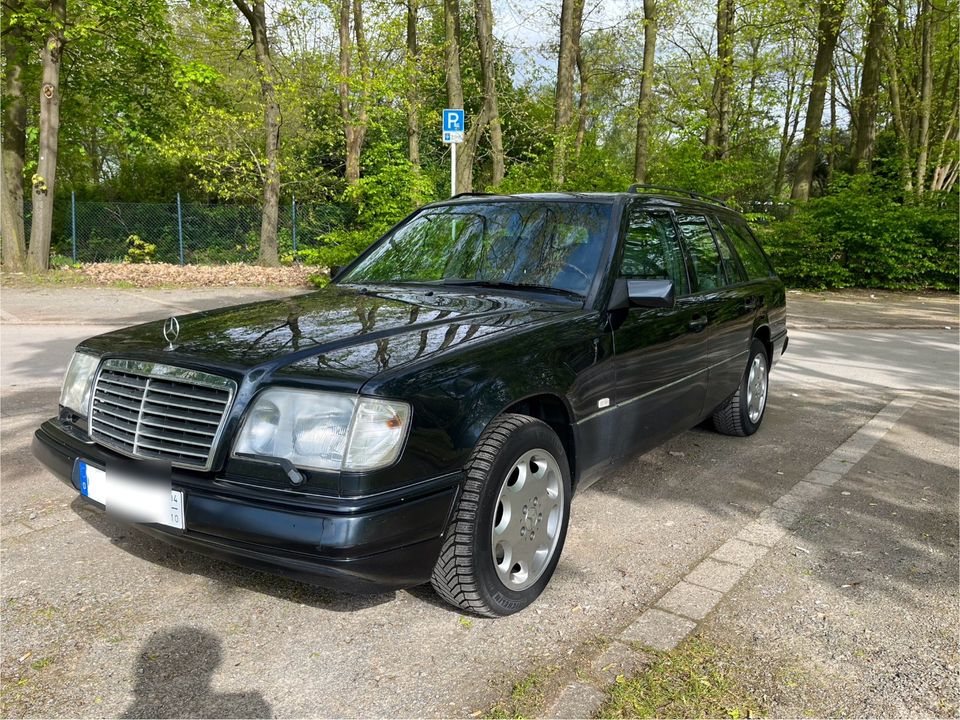 Mercedes-Benz E320 T-Modell in Marl