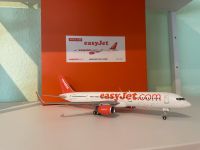 Easy Jet Boeing 757 1:200 Flugzeugmodell Essen - Essen-Werden Vorschau