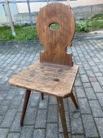 Antiker Stuhl ohne Schrauben sehr alt Baden-Württemberg - Kohlberg Vorschau