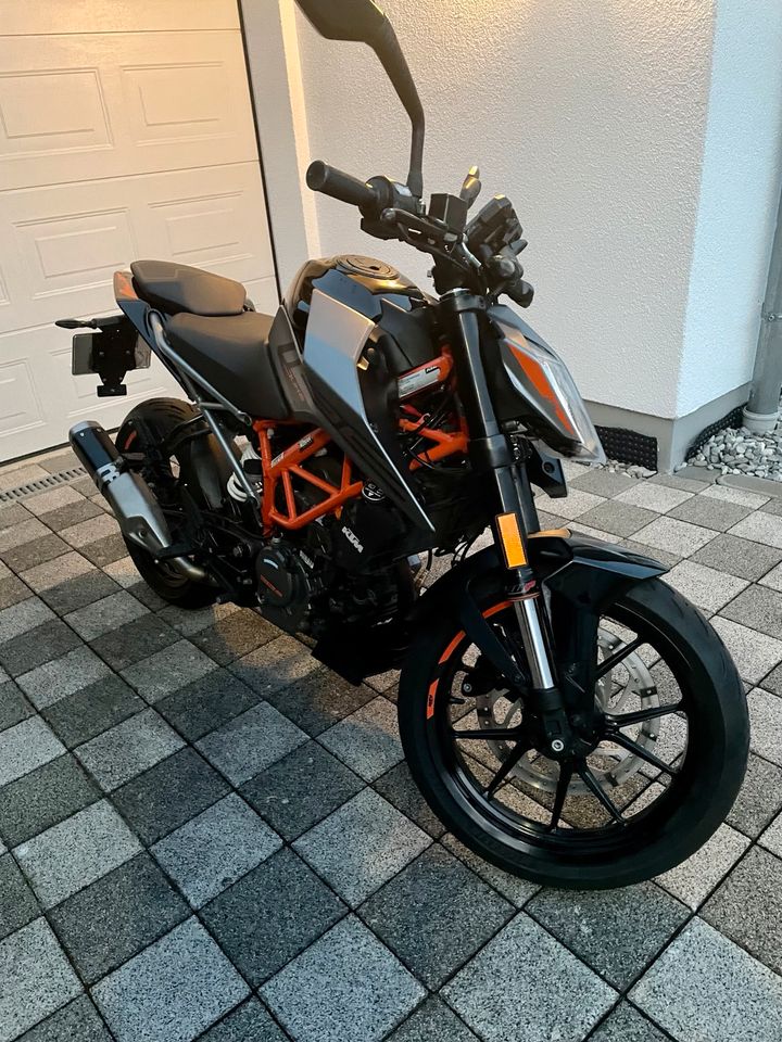 KTM Duke 125 in Giengen an der Brenz