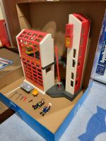 Playmobil 5361 Feuerwehrstation Feuerwehr neuwertig in OVP Kr. München - Haar Vorschau