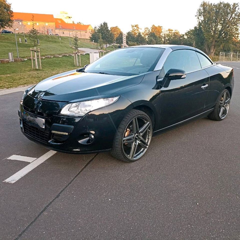 TÜV/AU Neu ..Renault Megane 3 Cabrio mit 20 Zoll Alufelgen in Uder