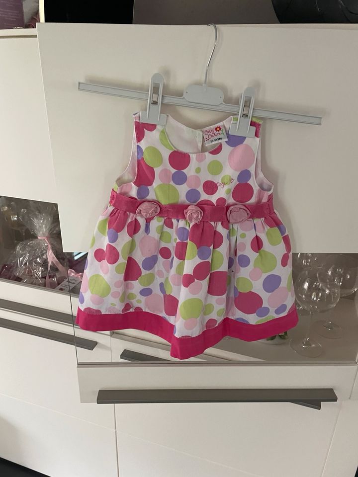 Baby Kleidchen von Couture in Heidenheim an der Brenz