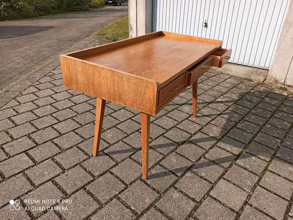 Vintage Nussbaum Konsole, alt von WM Möbel 1960er in Neumünster