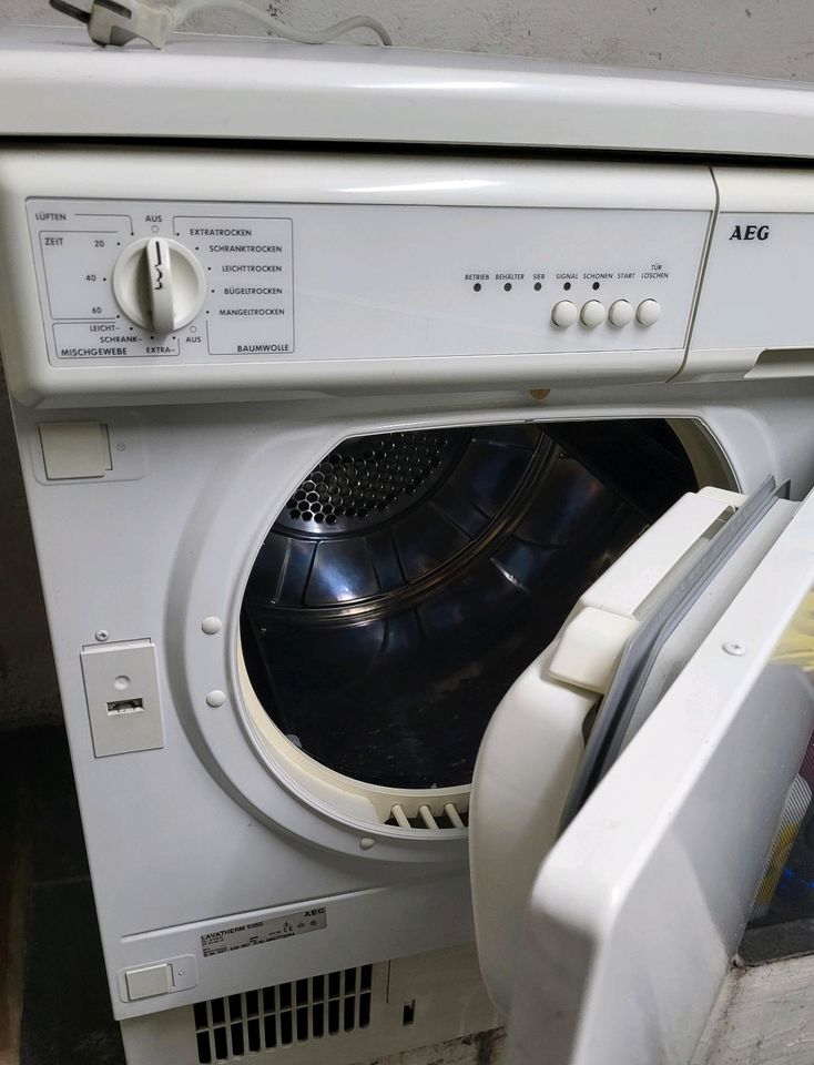 Waschmaschine trockner in Brühl