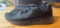 Nike Tanjun Herrenschuh, schwarz Bayern - Cham Vorschau