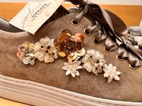NEUE Alpe Wildleder Sneaker mit Perlenapplikation 130€ UVP Gr. 38 Bayern - Neufahrn Vorschau