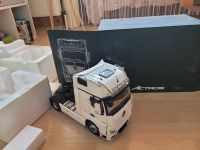 Model Mercedes Benz Actros Gigaspace 4x2 Sattelzugmaschine Hessen - Dreieich Vorschau