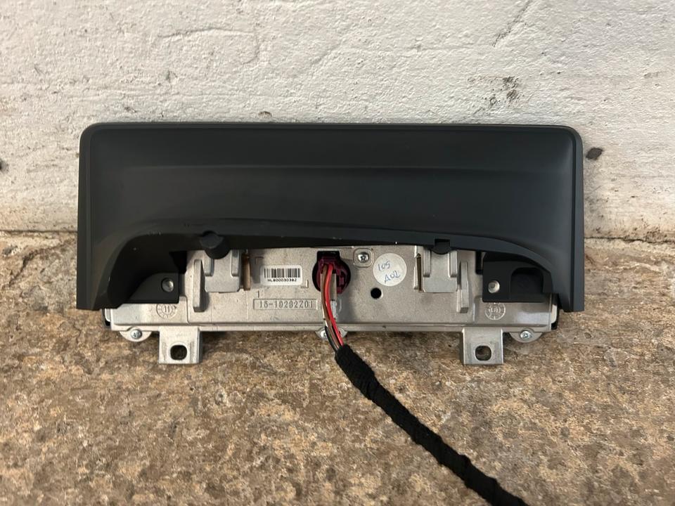 BMW 1er F20/F21 2er F22 Navi Professional Display/CID 8,8 Zoll in Velden Mittelfr.