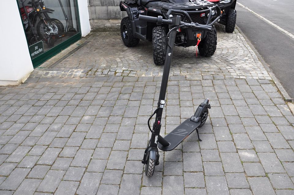 Trittbrett Kalle  E-Roller, E-Scooter mit Straßenzulassung  Aktion ! in Sulzfeld am Main