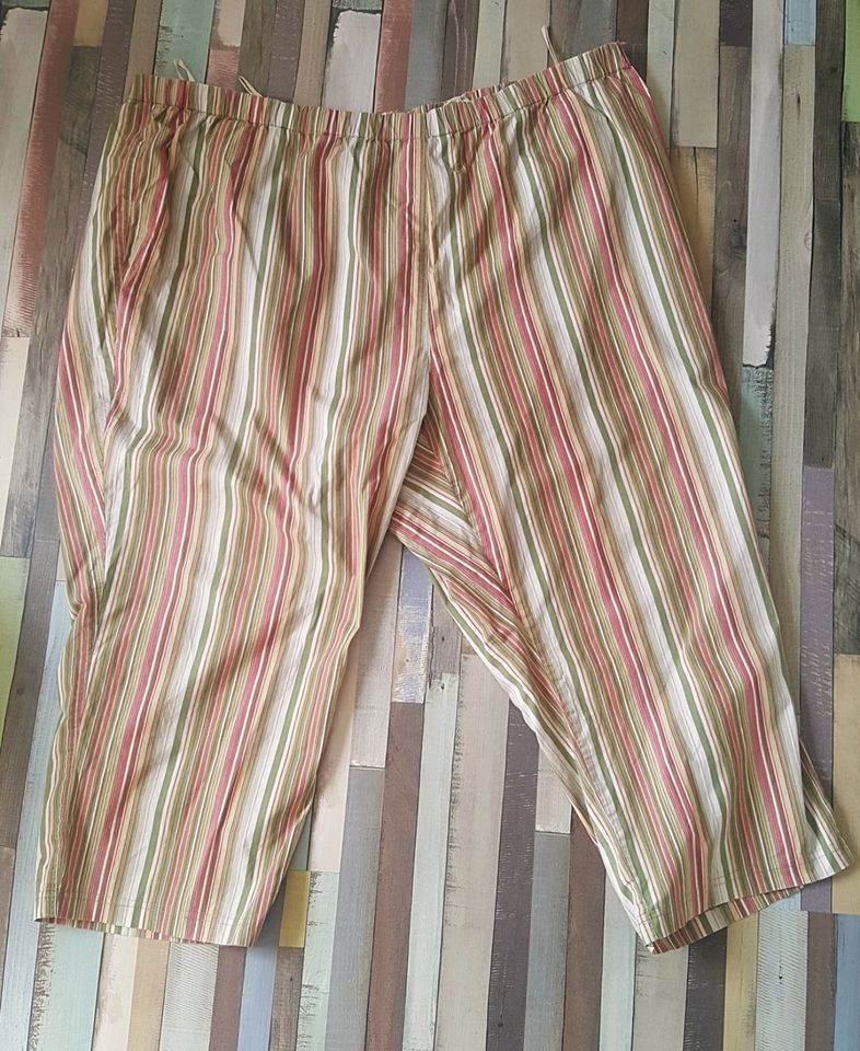 Leichte 7/8 Sommerhose mit bunten Streifen, Gr. 56 58, Dehnbund in Berlin