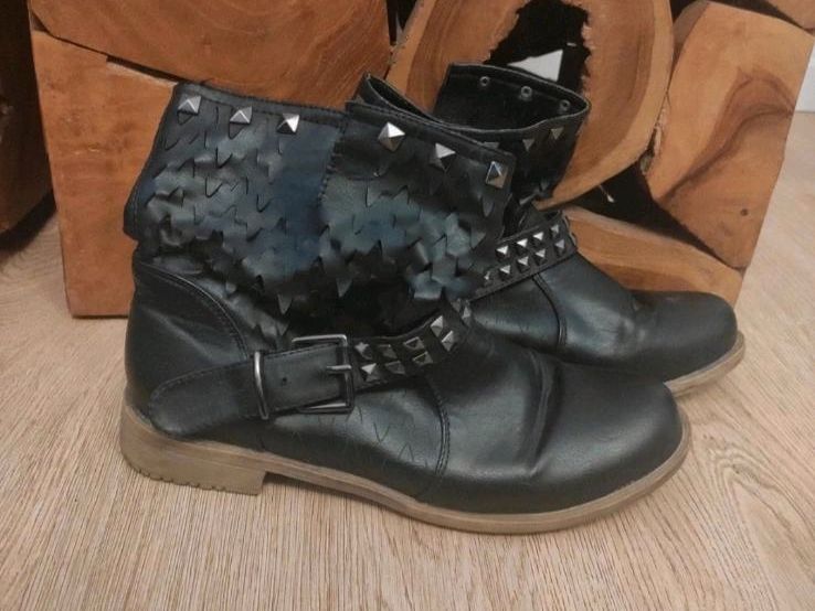 Halbstiefel Nieten schwarz Ankle boots 37 Stiefeletten in Ingolstadt