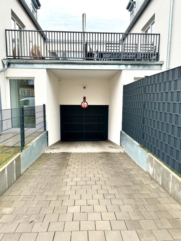 Modern & Hochwertig: Lichtdurchflutete 3-Zi.-Wohnung im Zentrum von Wolnzach mit XXL-Balkon in Wolnzach
