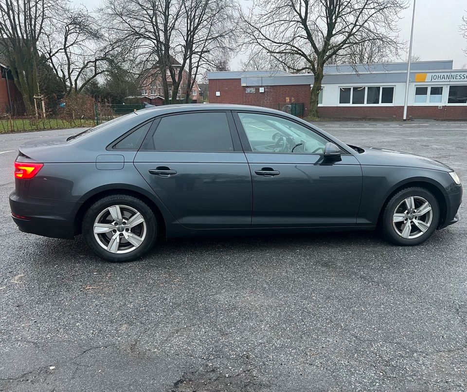 Audi A4  B8 in Gronau (Westfalen)