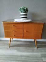 Mid Century Kommode, Sideboard, Nachttischschränkchen.60er Jahre. Nordrhein-Westfalen - Arnsberg Vorschau