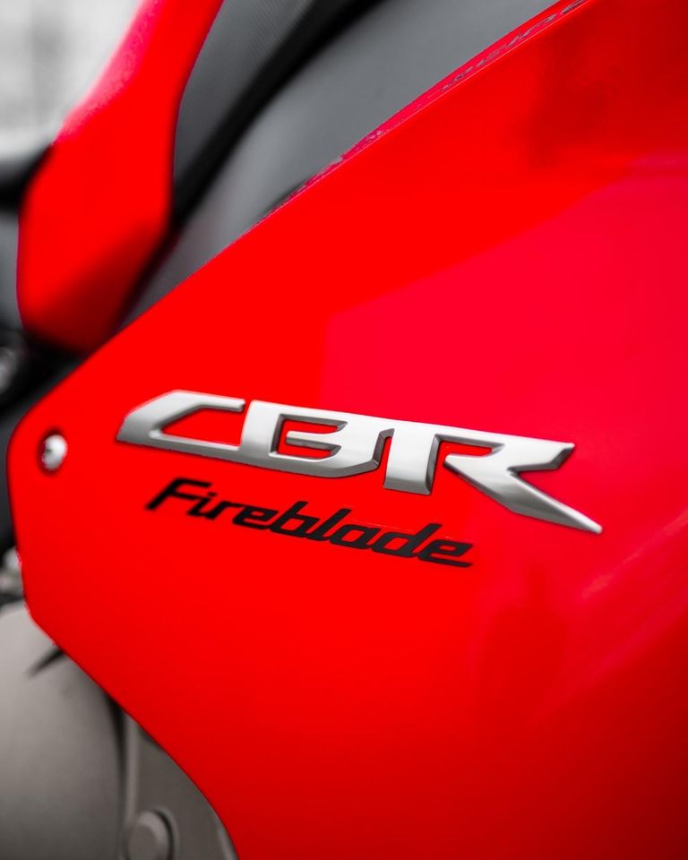 Honda CBR 1000 R SC59 Fireblade ~ Akrapovic in Bad Feilnbach