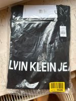 Calvin Klein T-Shirt Gr.M in Schwarz neu ! Bochum - Bochum-Süd Vorschau