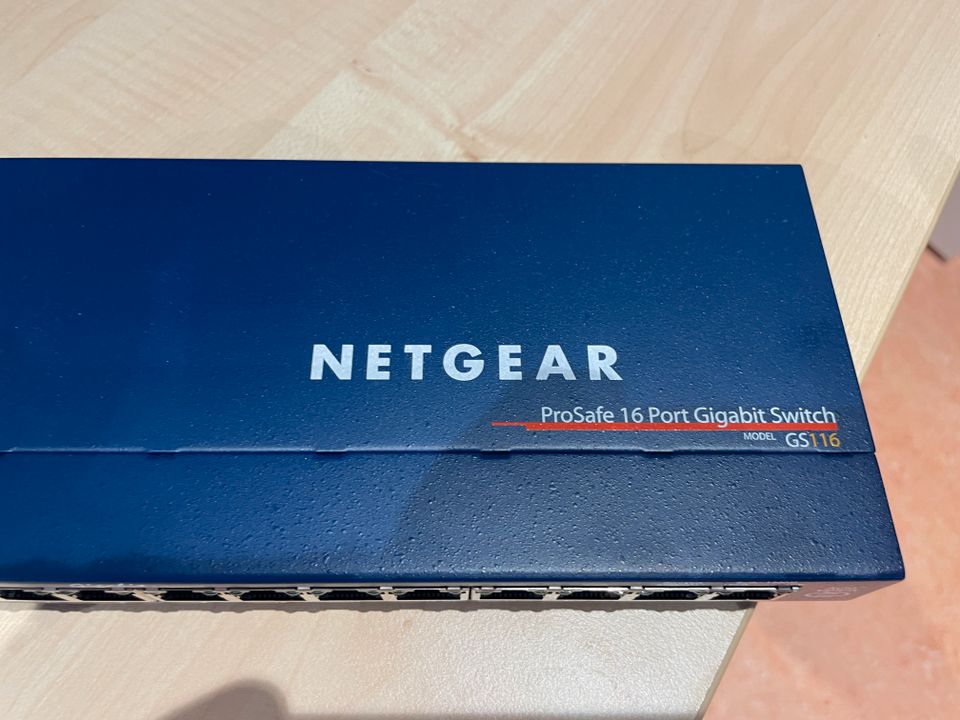 Switch Netgear Prosafe 16 Port Gigabit switch GS 116 v2 in Roschbach