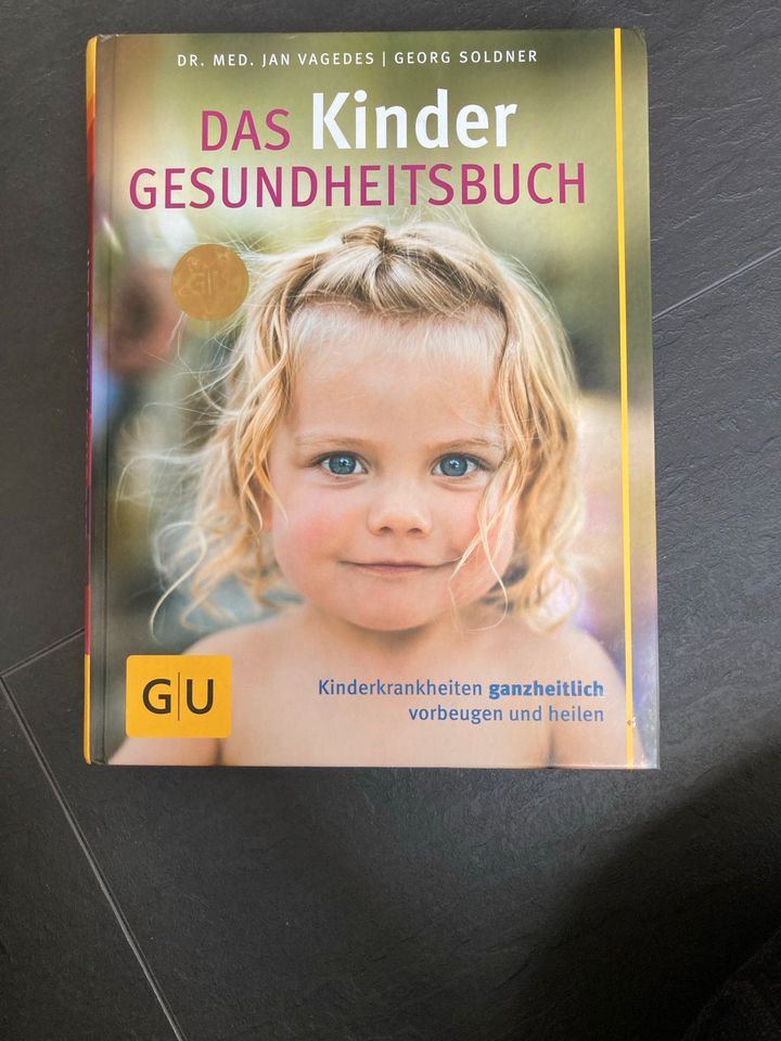 Kinder Gesundheitsbuch in Weil der Stadt