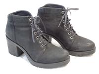 Boots mit Absatz | Vagabond | schwarz | 38 Hessen - Offenbach Vorschau