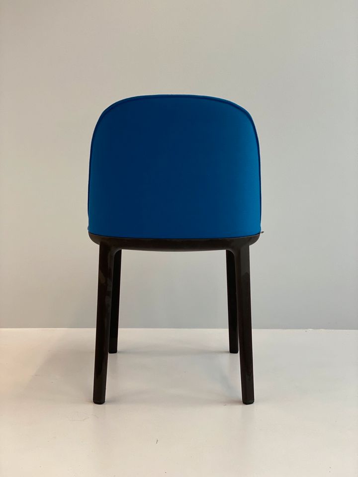 VITRA Stuhl Softshell Side Chair in München