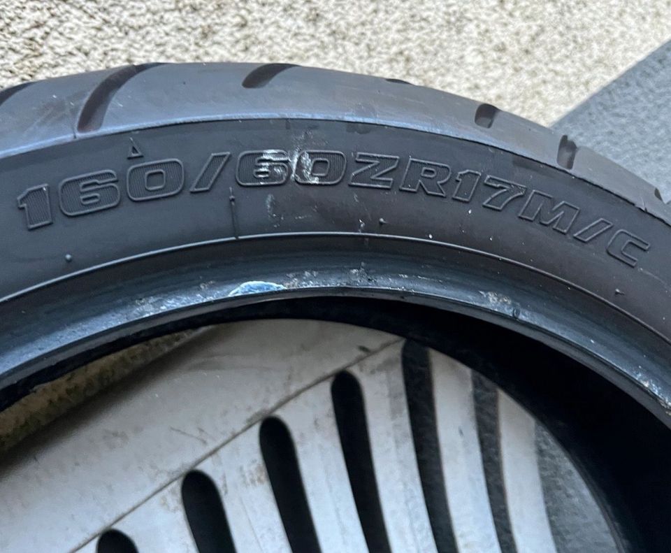 Honda CBR 600 f pc 31  Bridgestone Reifen 160/60/17 :  120/60/17 in Gelsenkirchen