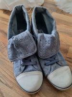 Damen Keilabsatz Schuhe Gr.41 Arizona Blau Steine Nordrhein-Westfalen - Dörentrup Vorschau