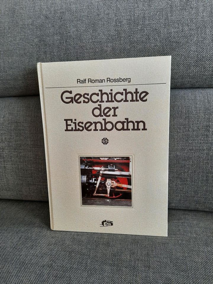 Buch "Geschichte der Eisenbahn" in Dresden