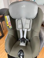 Römer Britax Dual M Autokindersitz mit Isofix München - Bogenhausen Vorschau