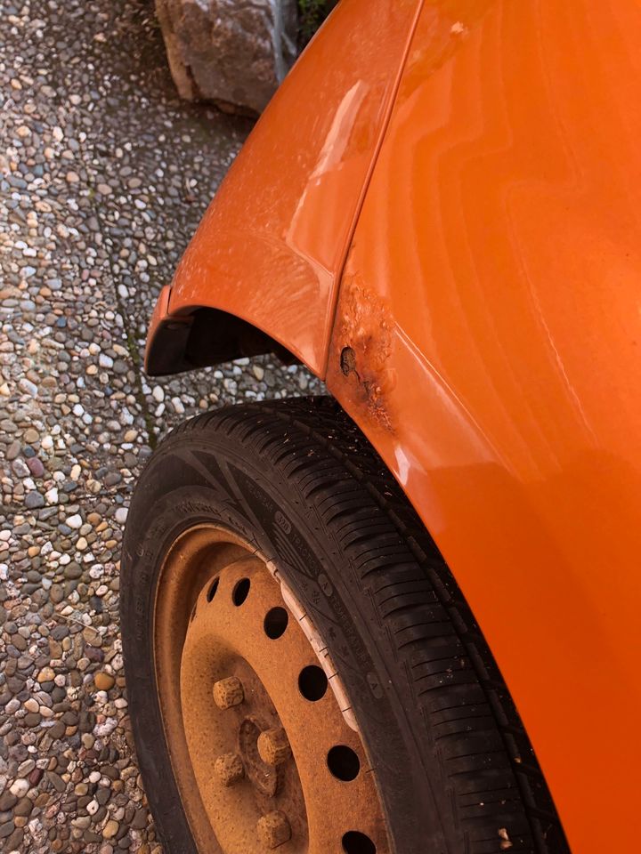 Daihatsu Trevis orange kleinstwagen Kleinwagen Benzin Auto in Kaufbeuren