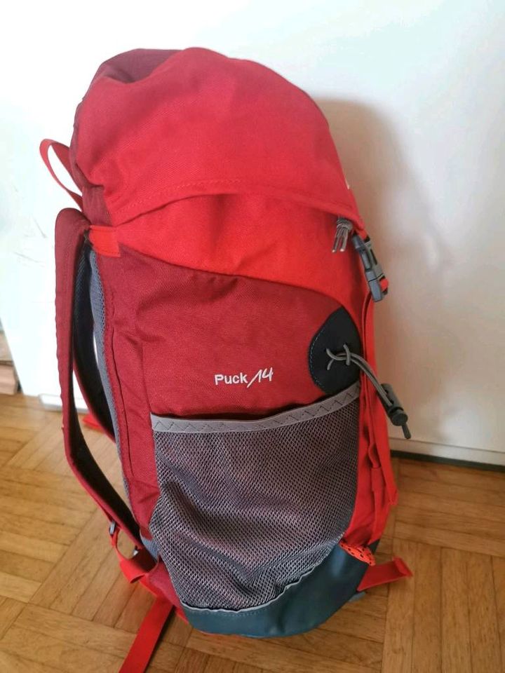 Vaude Rucksack Trecking Wander - Kinder incl Regenschutz und Sitz in Hambühren