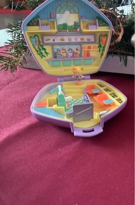 Polly Pocket aus den 90er in Roßleben