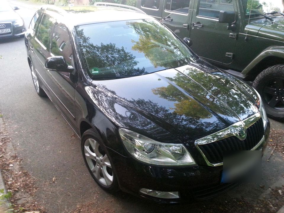 Skoda Octavia Combi 2.0 TDI, 140 PS, AHK, Xenon in Dülmen