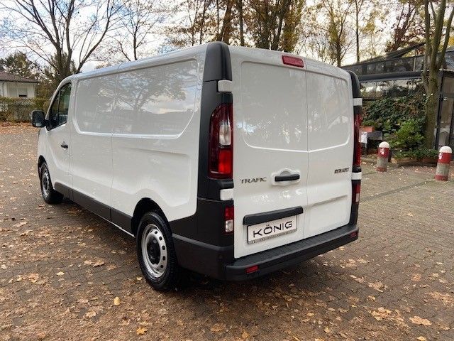 Renault Trafic Lkw Komfort L2H1 3,1t Blue dCi 110 Nav in Berlin